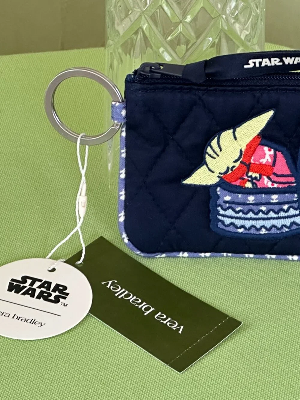 VERA BRADLEY STAR WARS ZIP ID CASE:NWT GROGU MACARONS
